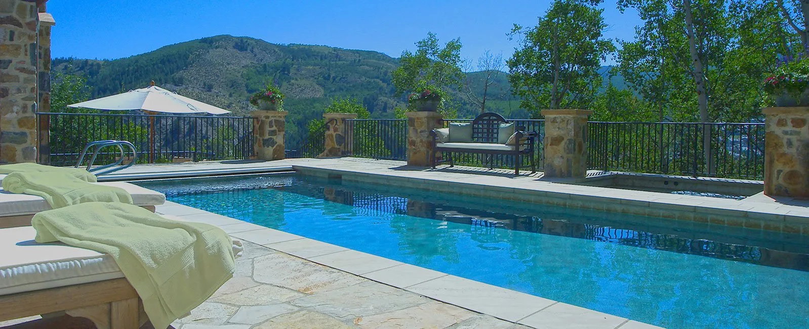 Outdoor Living Pool